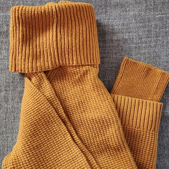 Sharon Cowl Neck Waffle Stitch Sweater - Picture 5 of 8